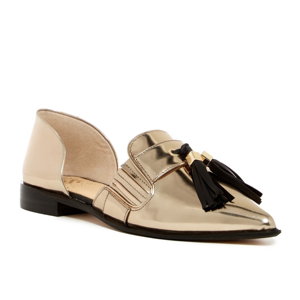 Vince Camuto Gold Flats - Picture 1 of 4